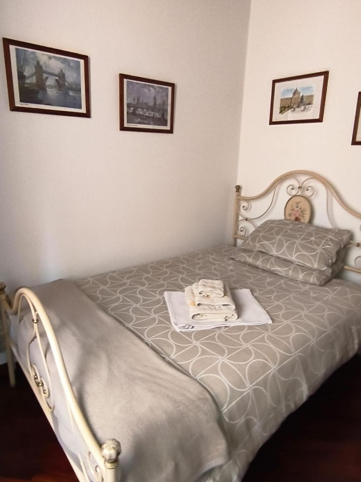 B&B Federica Cagliari Bagian luar foto